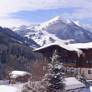 Altachhof Und - Jokercard Im Sommer Inklusive *** Saalbach-Hinterglemm