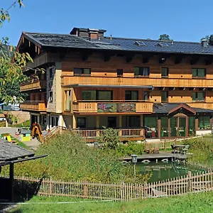 In Out Unterellmau *** Saalbach-Hinterglemm