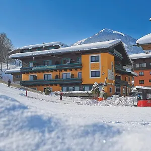 Garni Wolfgang *** Saalbach-Hinterglemm