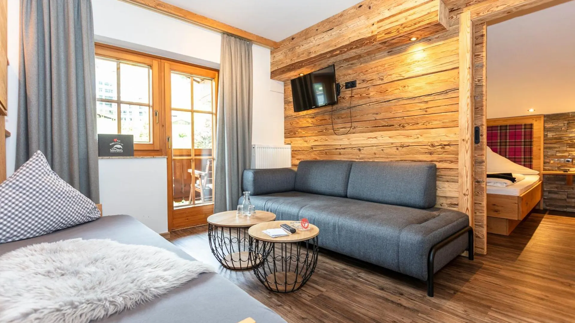 ***  Hotel Sonnberg Saalbach-Hinterglemm Austria